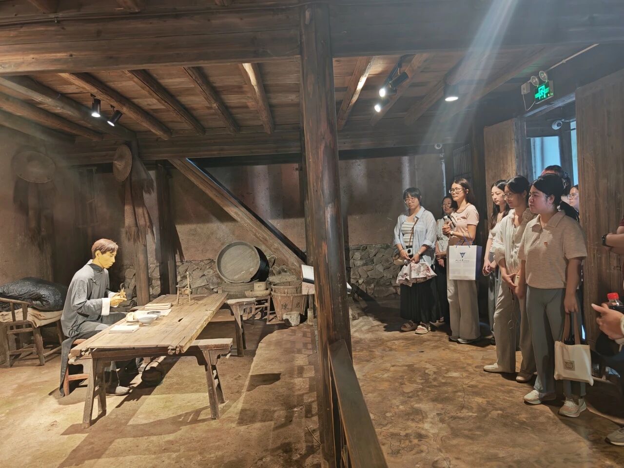 微信图片_2026-08-28_105552_137.jpg